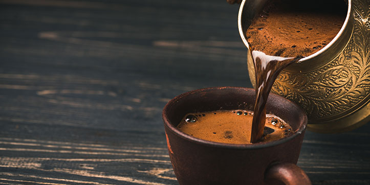 how to enjoy coffee and dates together