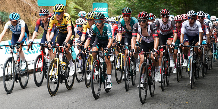 Vuelta race action
